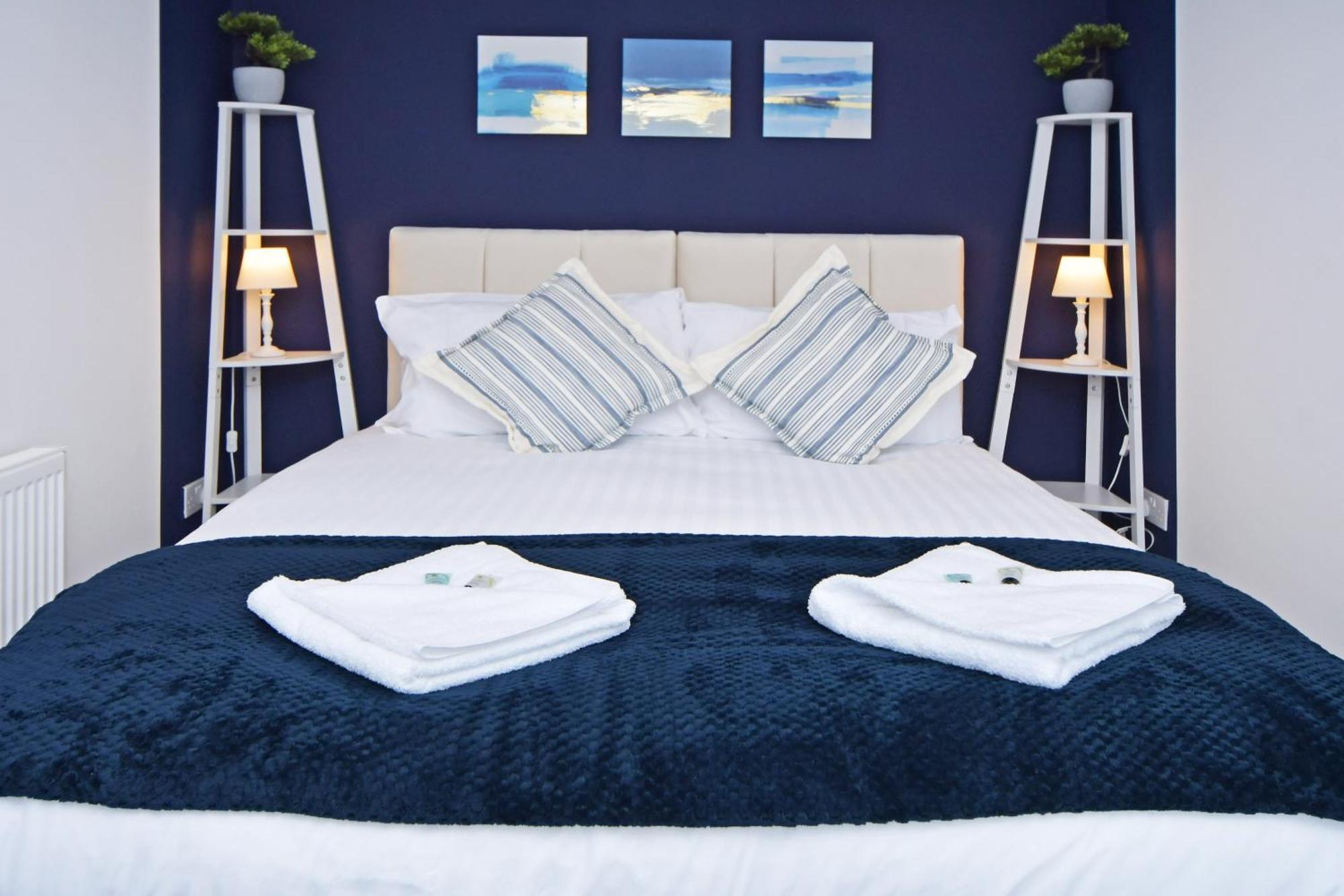 Sapphire Apartments By Yourstays - Luxury 2 Bedroom Apartments In Crewe Exterior foto